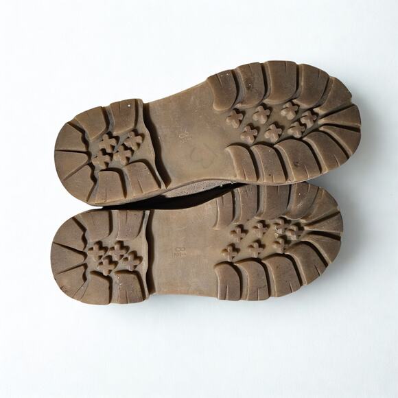 Mudd Vintage Tan Suede Chunky Shoes - Picture 7 of 10